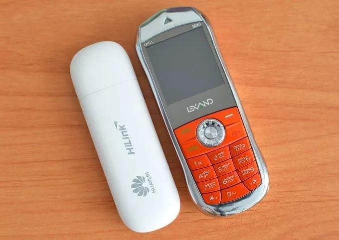 Нокиа маленький телефон. Lexand Mini. Телефон Lexand Mini. Сотовый телефон Lexand lph1. Самый маленький нокиа.