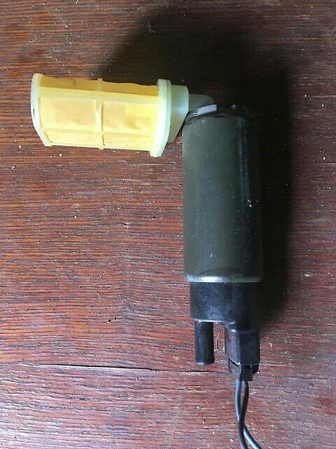 Замена топливного насоса лаурель 35. Топливный насос 1jz ge. Бензонасос 1jz ge. Топливный насос 1jz. Топливная станция jzx100.