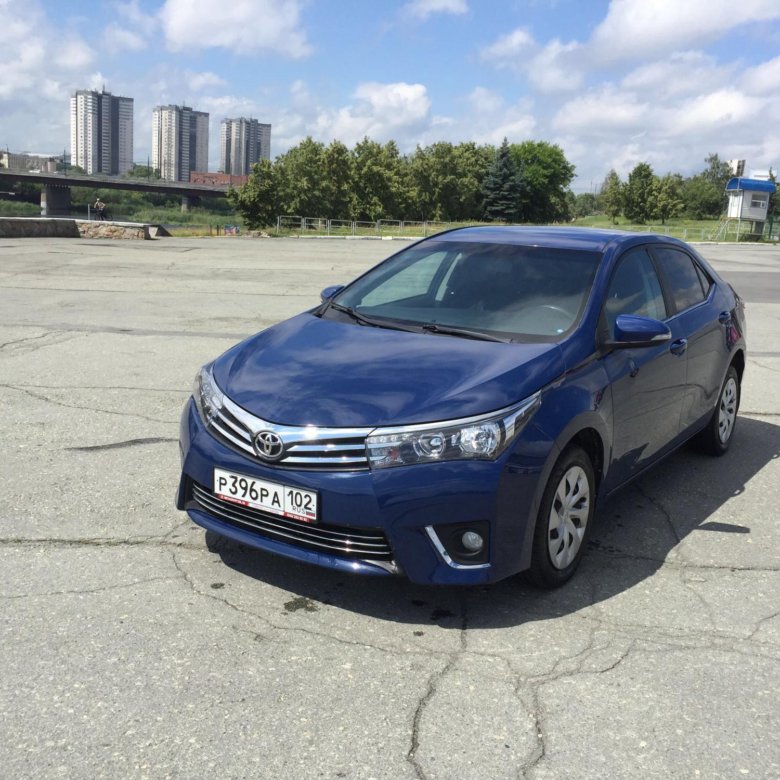 Toyota Corolla 2013 синий