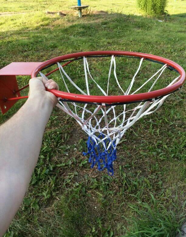Баскетбольное кольцо на даче