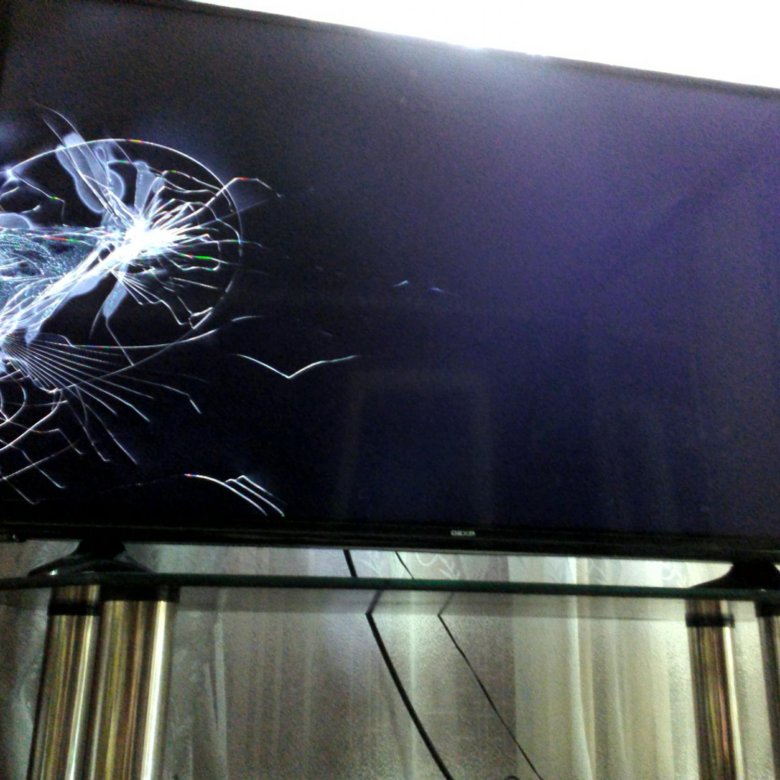 Трещина экрана телевизора