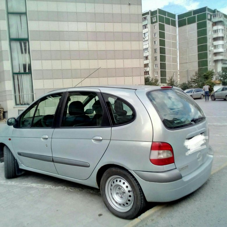 Renault scenic 1. Рено сценик 2002 года. Renault scenic 2002. Сценик меган 2002. Рено сценик 2002 год 1,9.