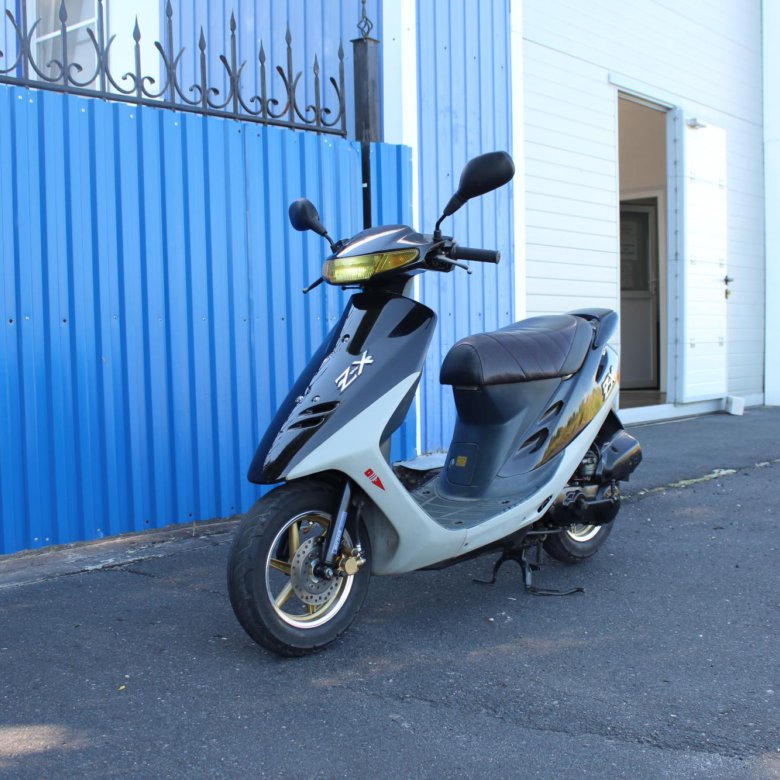 Honda dio бензин. Хонда дио АФ 28. Хонда дио 28 ZX. Хонда дио 24. Хонда дио 28 ZX белая.