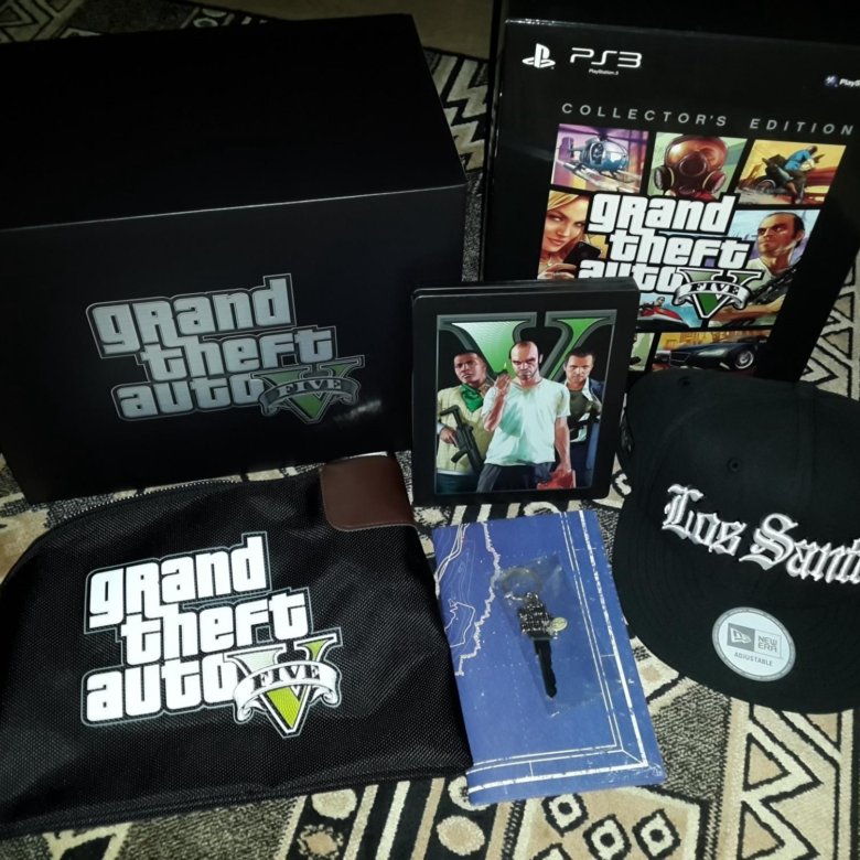 S v collection. GTA 5 коллекционное издание. Коллекционное издание Grand the Tauto. Коллекционные издания GTA V. Коллекционное издание ГТА 3.