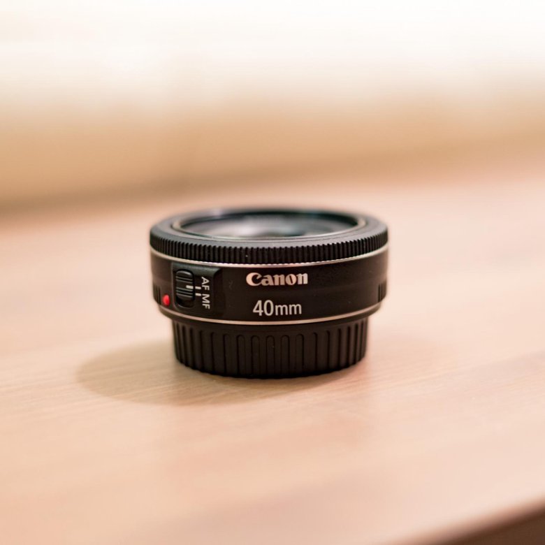 Canon ef 40mm f 2.8 stm