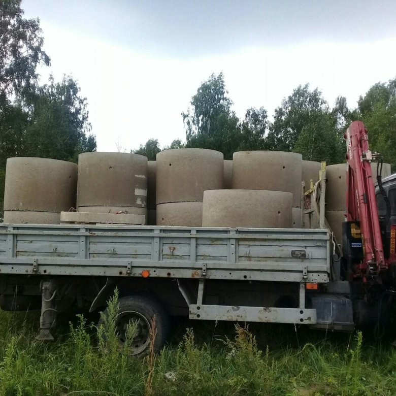 Авито сураж. Перевозка ЖБИ колец в фургон Газель. Перевозка колец ЖБИ на газели. Установка 2м1. Сураж груз.