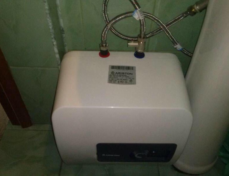 Водонагреватель 30л - CormanStroy.ru