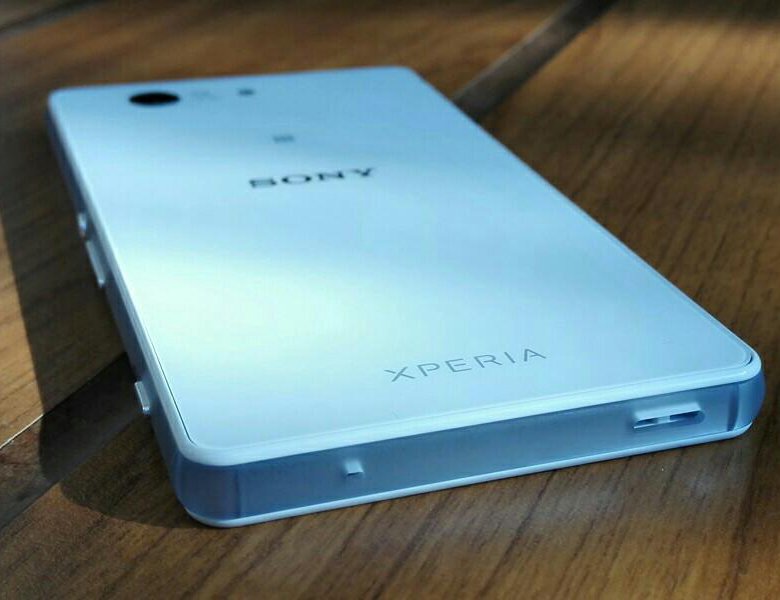 Z3 компакт. Sony z3 Compact White. Смартфон Sony Xperia z3 Compact 2/16 ГБ отзывы.