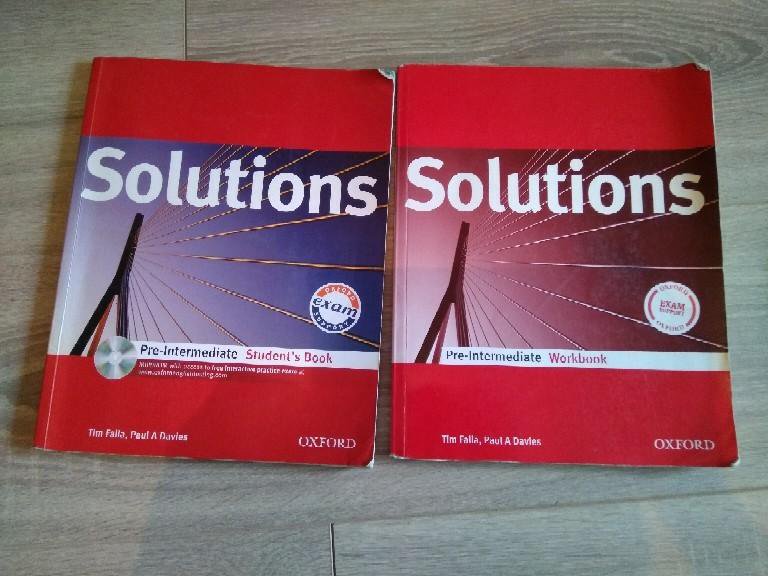 Solutions intermediate. Solutions учебник. Solutions: pre-Intermediate. Учебник английского Солюшенс. Учебник English pre-Intermediate.