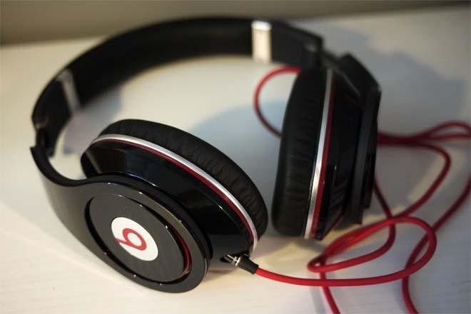 Beats studio pro как подключить к пк Наушники beats by dr Dre studio (проводные) - купить в Раменском, цена 5 000 руб