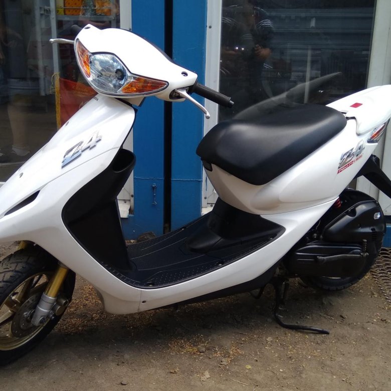 Honda dio z4