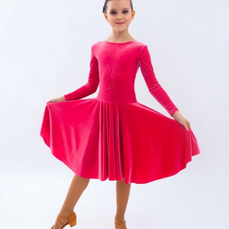Рейтинговое платье для танцев