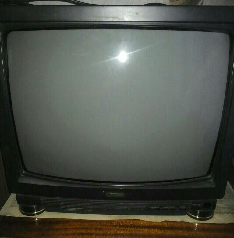 Телевизор б у г