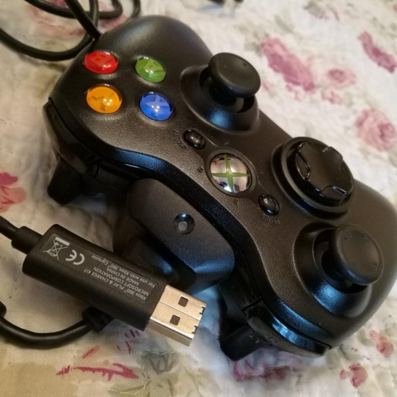 Как заряжать джойстик xbox. Зарядка на геймпад xbox 360. зу геймпад xbox 360. геймпад xbox 360 зарядка от розетки. зарядка для джойстиков hama xbox 360 мигает.