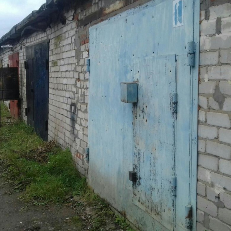 Авито гараж краснокамск. Железный гараж Краснокамск. Гараж Краснокамск.