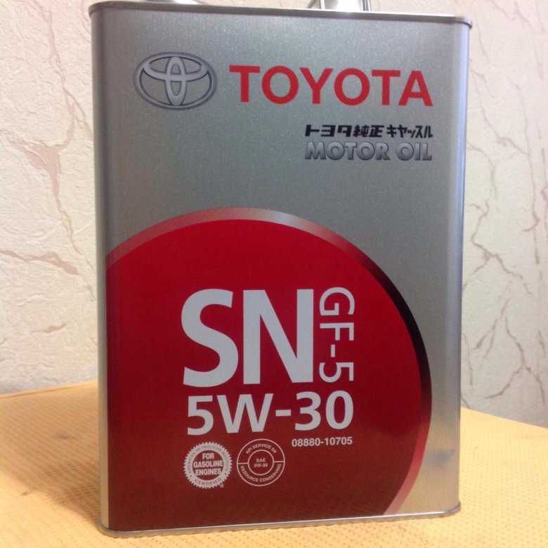 Подбор масла тойота. Toyota 5w30 SN/CF gf-5. Toyota Motor Oil 5w-30. Toyota Motor Oil SN gf-5 5w-30. Масло моторное Toyota 0888083944 Motor Oil SN/CF 5w30 4л.
