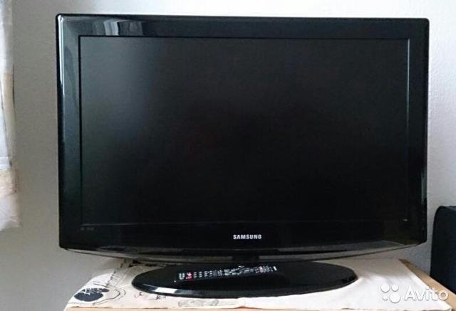 Купить телевизор 32 дюйма бу. Samsung le32r81b. Телевизор Samsung le32a430t1. Телевизор самсунг 81 см диагональ.