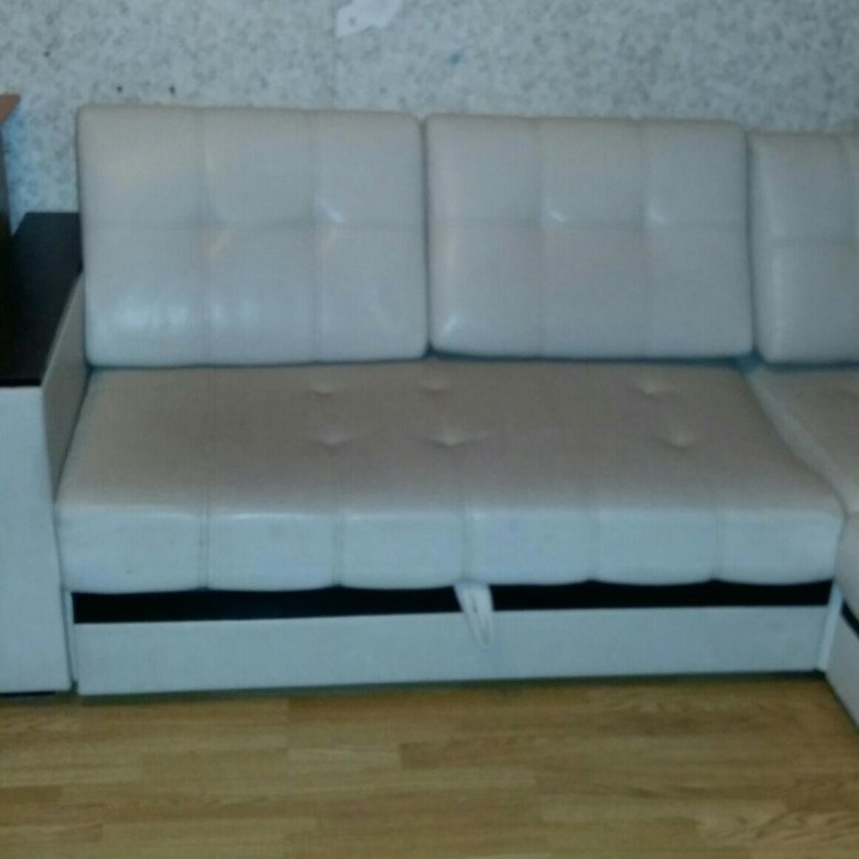 Диван угловой экокожа – купить в Подольске, цена 5 000 руб., продано 29 ...