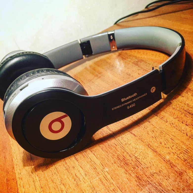 Beats solo 2. Beats by Dr. Dre Mixr. Beats by Dr Dre Wireless. Beats by Dr Dre Wireless 1. Tune 175bt