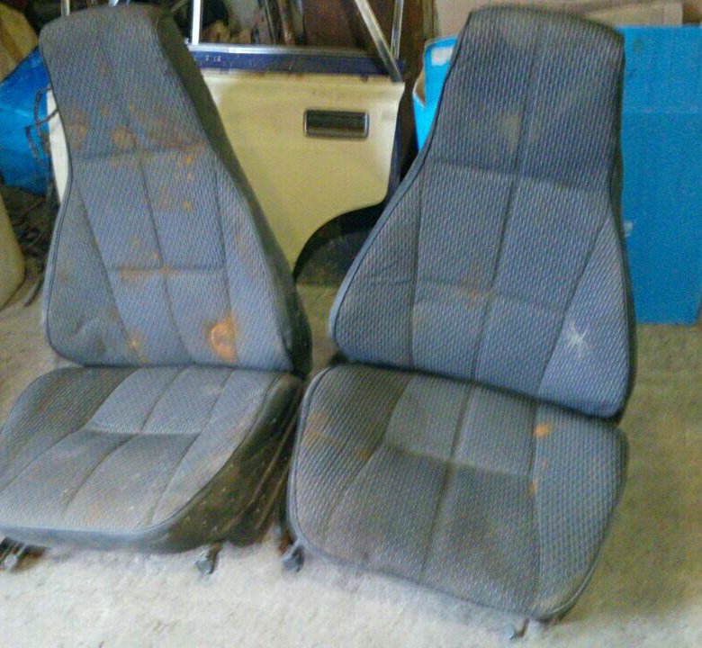 Купить передние сиденья на ваз 2107. Сиденья ВАЗ 2107. Евро сиденья на ВАЗ 2107. Сиденья ВАЗ 2107 синие. Заднее сиденье ВАЗ 2107.