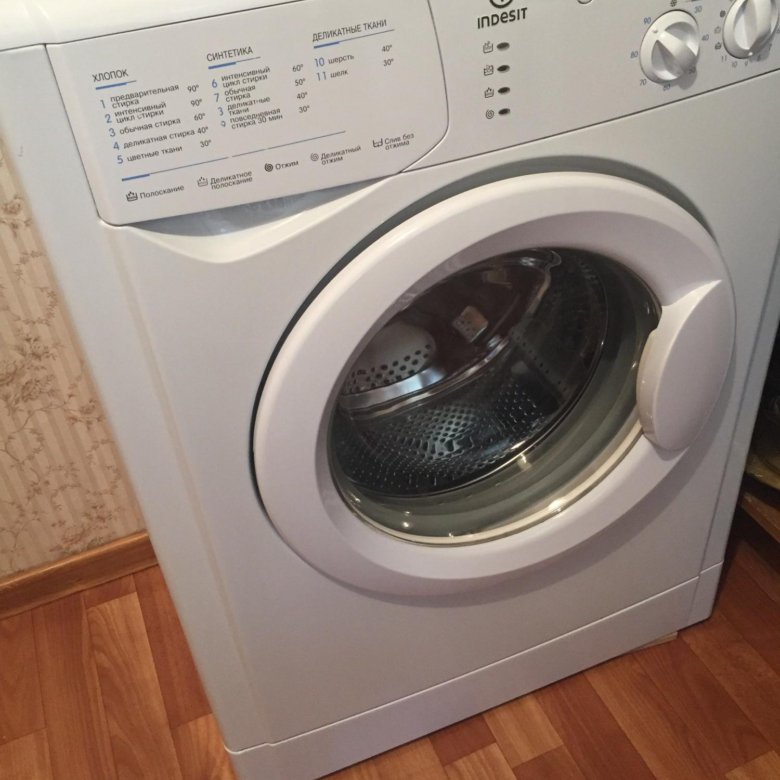 Стройсам великие луки стиральная машина. Стиральная машина индезит wisl 105x. Стиральная машина индезит wisl 82. Индезит wisl 105. Индезит стиральная wisl 105.