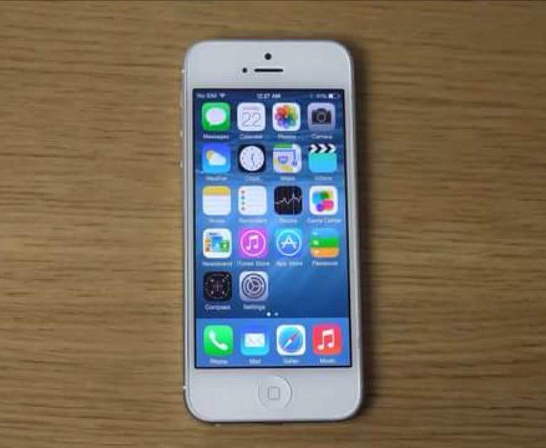 Айфон 5 оригинал. Apple iphone 5. Айфон 5 с белого цвета. Простой айфон. Iphone 5s белый фото.