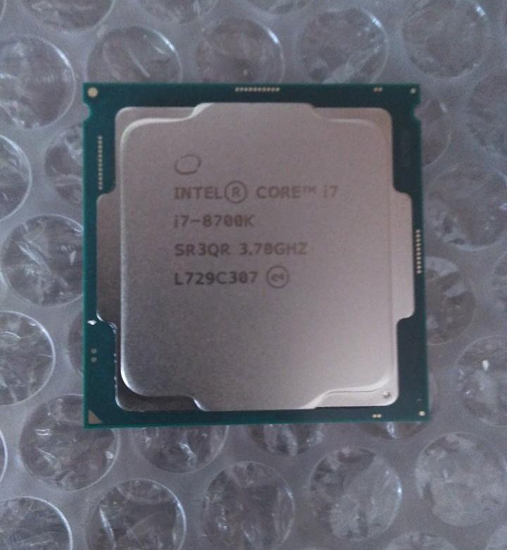 Процессор intel i7 12700. Intel Core i7-8700. Intel Core i7-8700k. Intel Core i7 4400k. Процессор Intel Core i7 12700k.