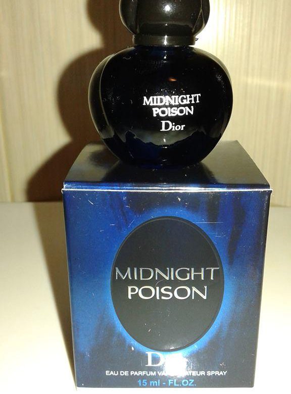 Миднайт пуазон. Духи Midnight Poison. Dior Midnight Poison. Пуазон Миднайт Рени номер. Midnight Poison commercial.