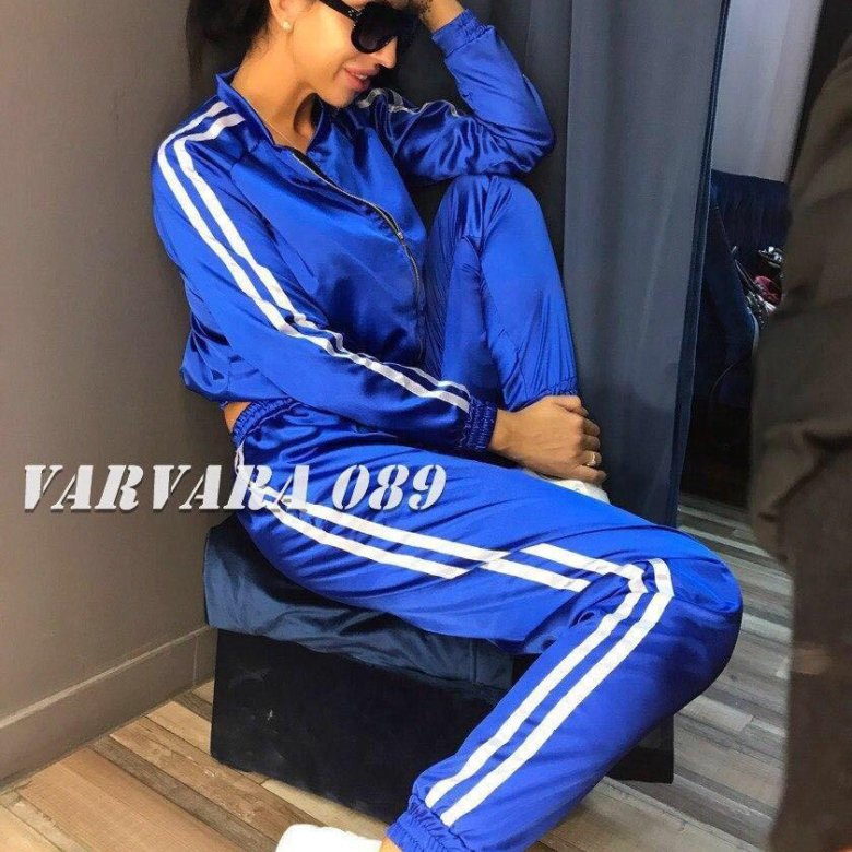 Спортивный костюм adidas синий с лампасами