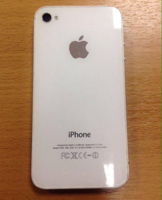 Телефон айфон на авито. Iphone 4 белый. Айфон в Улан Удэ. Айфон 4с авито Астрахань