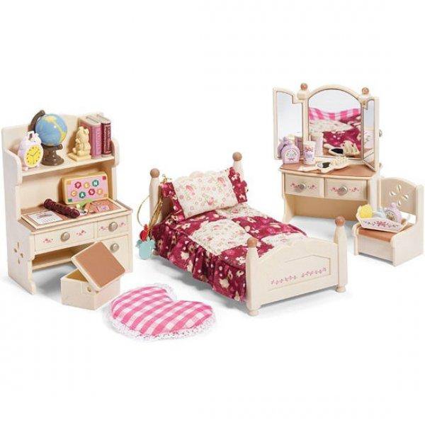 Sister s toys. Сильвания Фэмили спальня. Сильвания Фэмили детская комната. Сильвания Фэмили набор спальня. Сильвания Фэмили детская спальня.