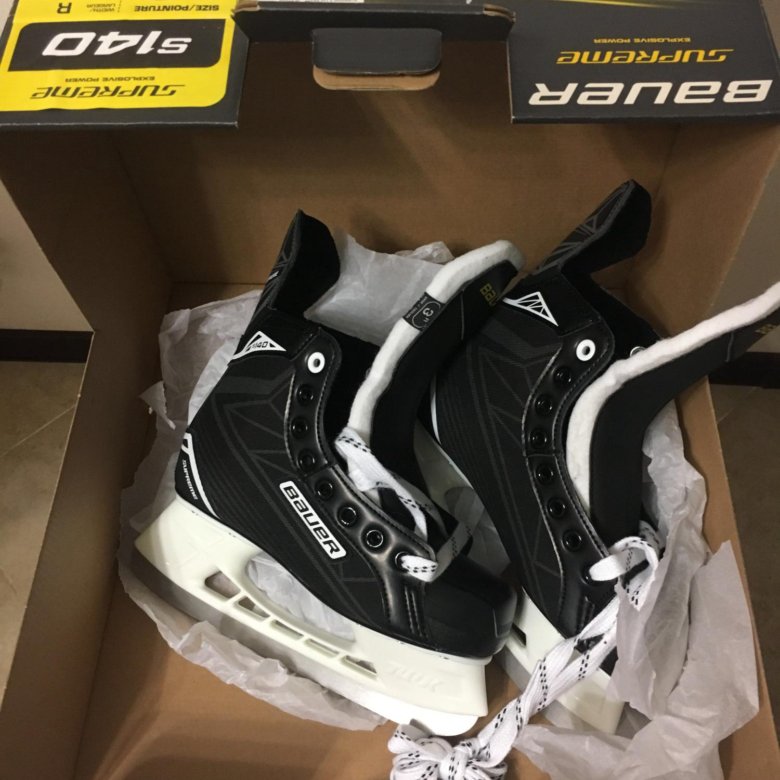 Хоккейные коньки Bauer Supreme s140