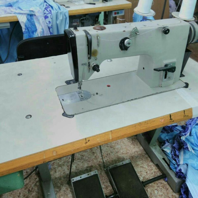 Швейная машинка 1022. 1022м швейная машина. Промышленная швейная машина 1022м. Орша 1022м. Швейная машинка 1022 класса.