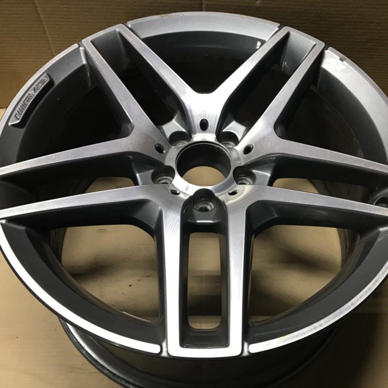 Диск 222. Колеса от 222 на 221. Колеса мерседес w222 63. Диски maybach 222. Мерседес 222 диски амг.