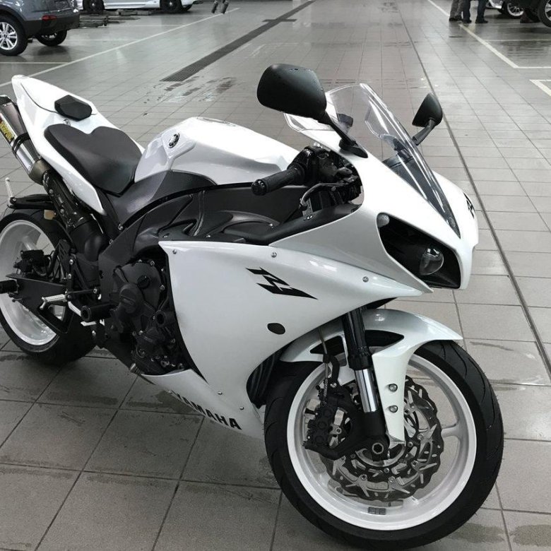 Yamaha r1 2009 Black