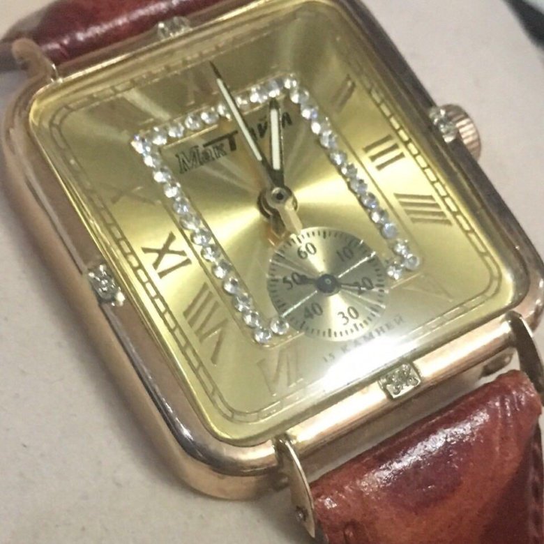 Цена часов мактайм золотые. Золотые часы МАКТАЙМ. Золотые часы МАКТАЙМ 21 камень. Мужские золотые часы МАКТАЙМ С золотым. Часы МАКТАЙМ 15 камней вес золота.