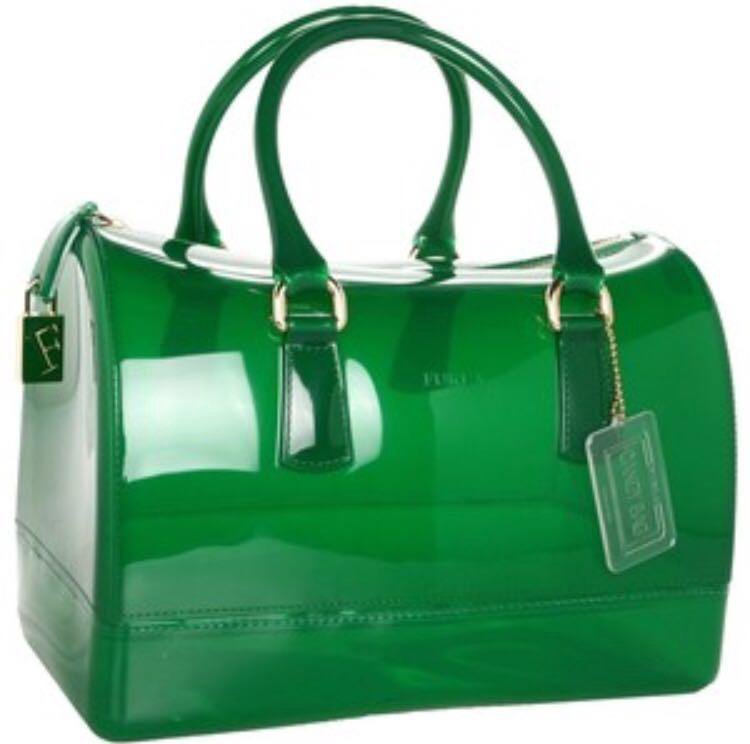 Зеленая сумкам фурла