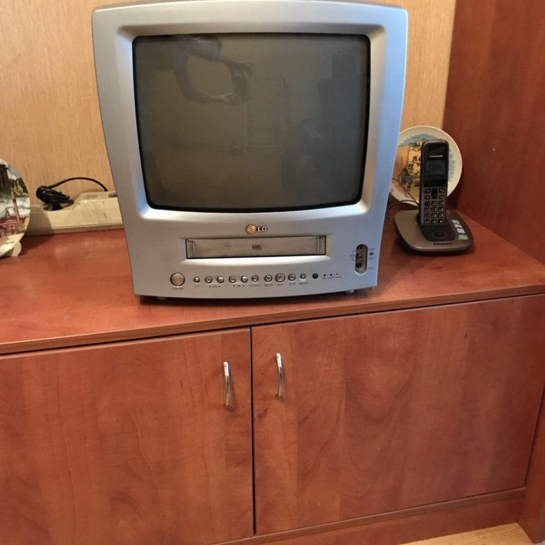 телевизор двойка шарп. видеодвойка. видео телевизор шарп двойка. телевизор двойка. телевизор шарп 14vt10b.