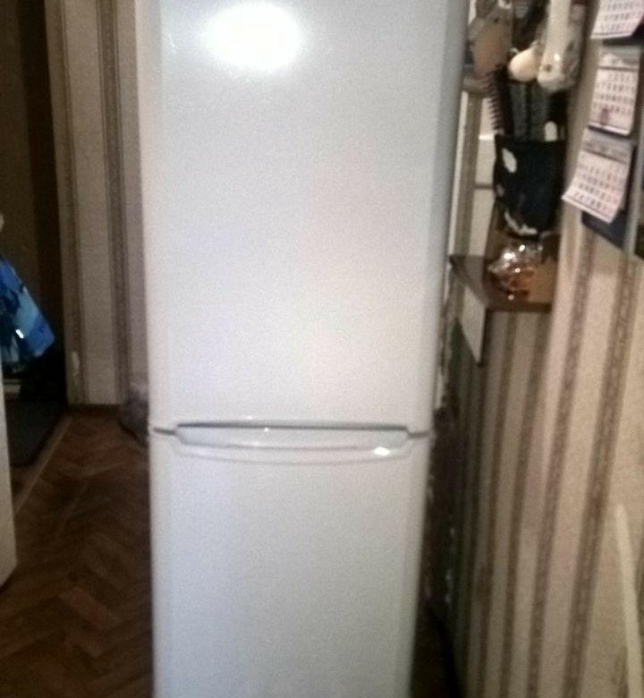 Индезит b18. 025. Индезит холодильник в18. Индезит b18025 холодильник. 025 18.