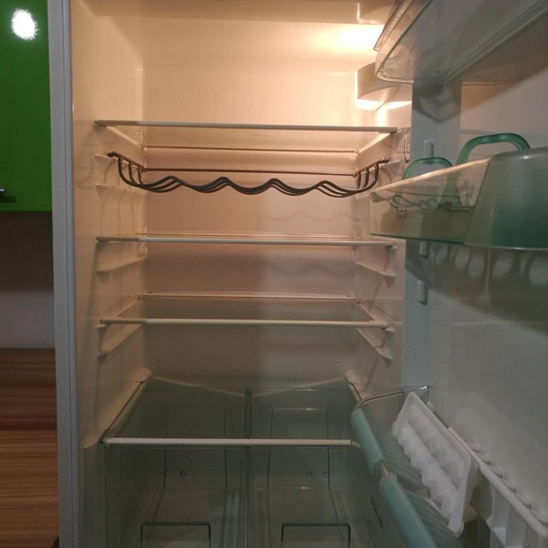 Холодильник – купить в Тюмени, цена 10 500 руб., продано 12 января 2018 ...