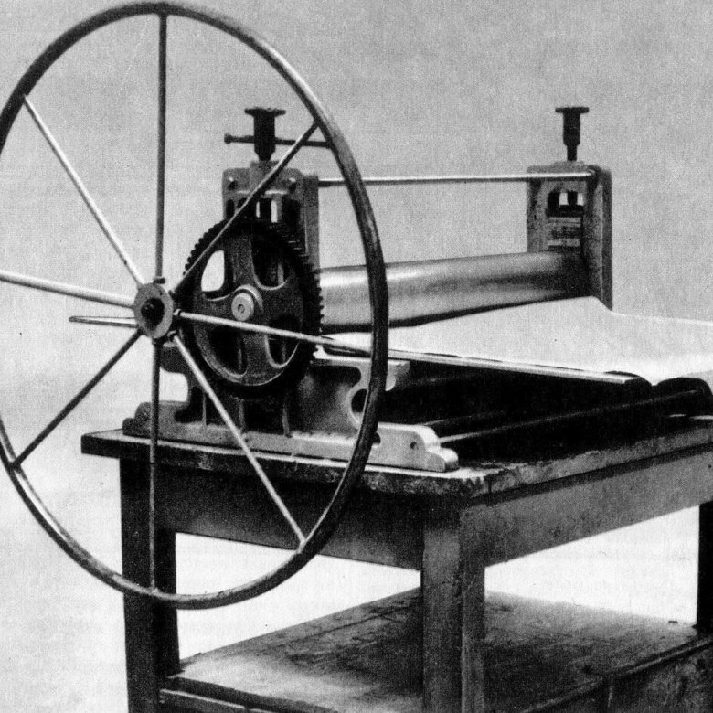 Изготовление циферблатов на заказ.Травление, тампопечать, эмаль. Графика, рестав