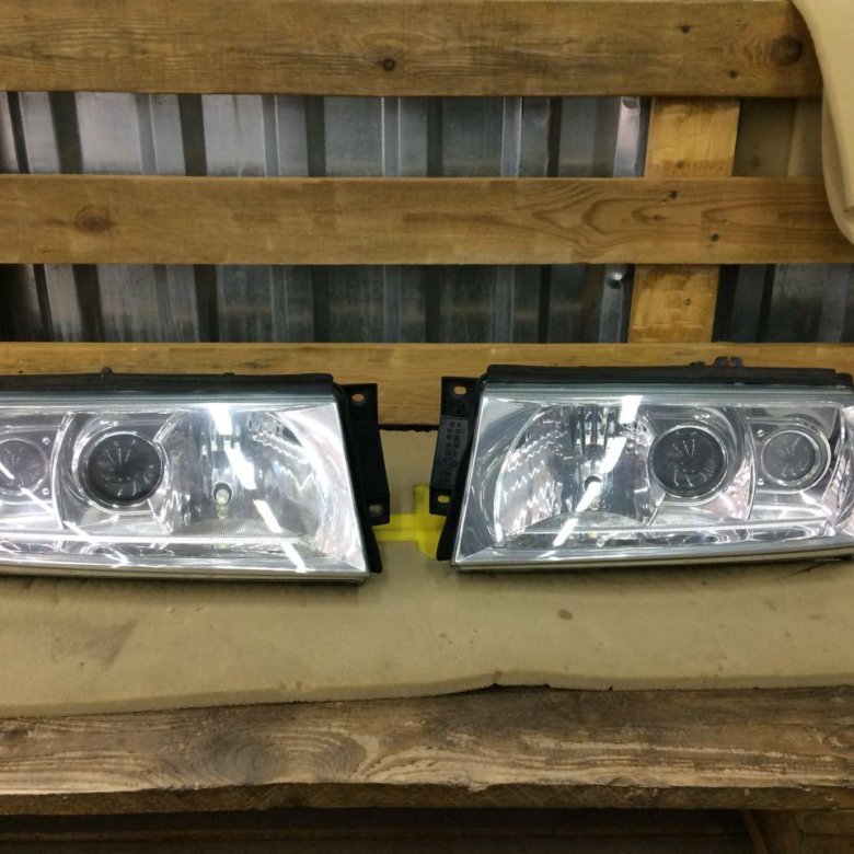 Фара octavia a4. Фара octavia a4. Фара octavia a4. 665-1106r-ldemf. 6651106lldemf.