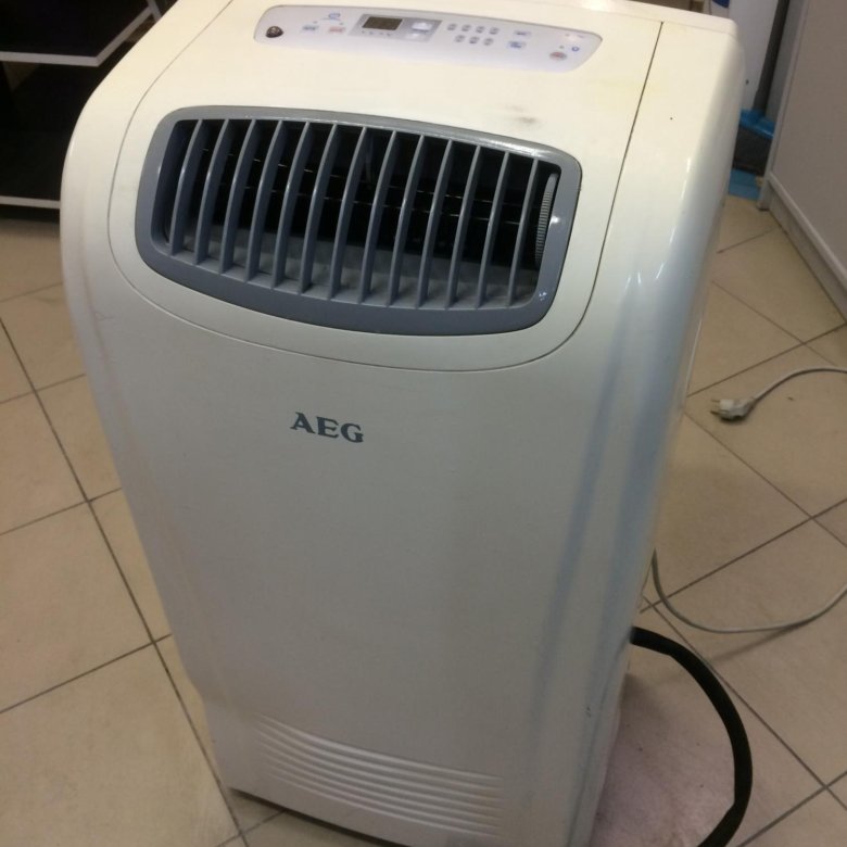 Aeg acm 12hr. Мобильный кондиционер AEG ACM-12hr. AEG ACM-12hr шланг. AEG ACM-09hr воздуховод.