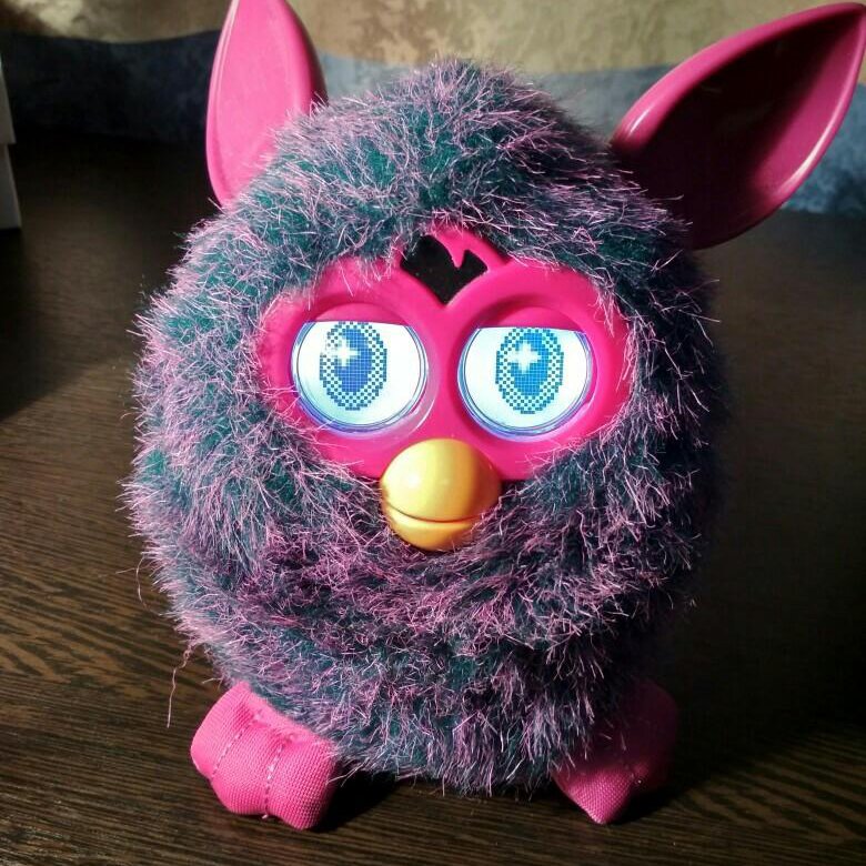 Furby. Ферби 2008. Проклятые Ферби. Ферби певица. Фёрби игрушка оригинал.