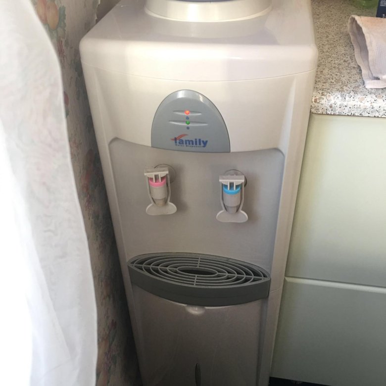 Кулер family wbf 1000s. Фэмили кулер для воды. Кулер wbf-1000s. Кулер для воды family wbf-1000la. Wbf-210la.