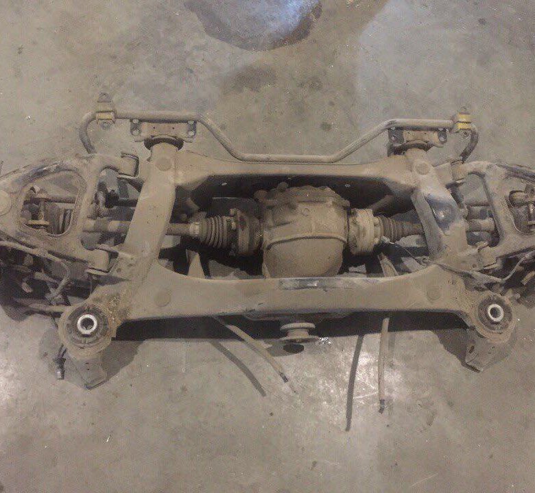 Подрамник jzx100. Задний подрамник jzx90. Турбо подрамник jzx100. Подрамник jzx90. Подрамник jzx90.