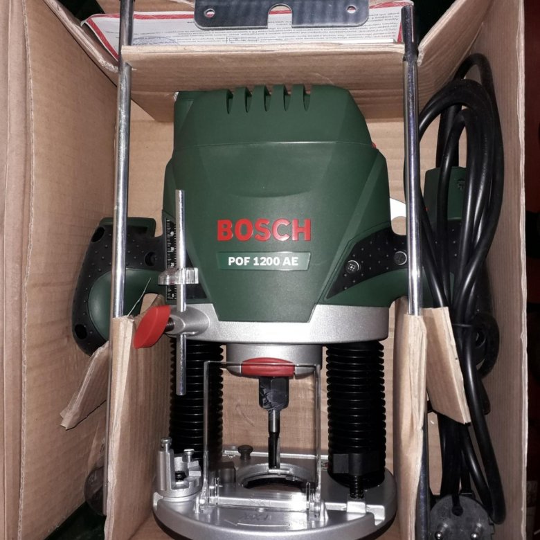 Фрезер bosch. Bosch POF 1200 AE. Фрезер Bosch pof1200 AE. Bosch POF 1200 AE 5.2. Подошва фрезера Bosch POF 1200 AE.