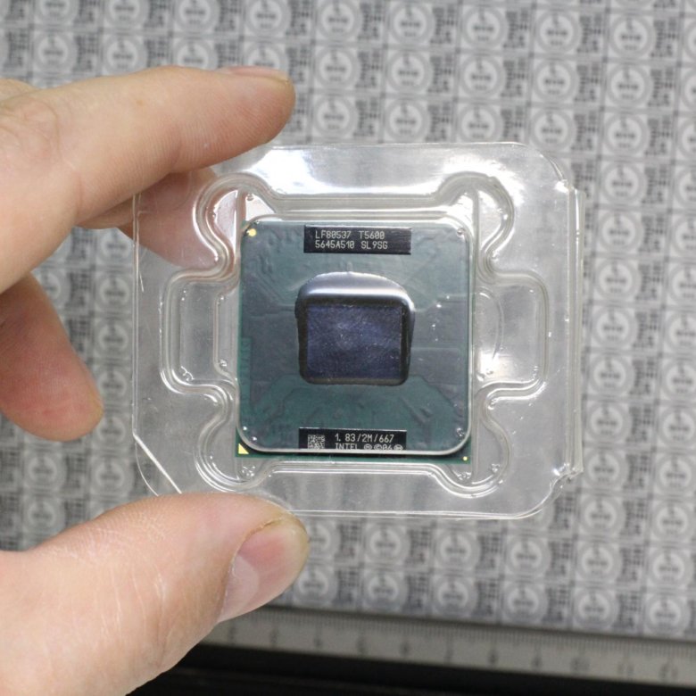 Интел 5600. T5600 процессор. Core 2 Quadro без теплорассеивателя.