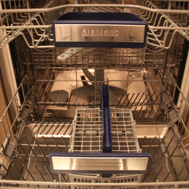 Первый пуск посудомоечной машины. Siemens sn678x26te. Siemens sn87yx03ce. Siemens sn778x00tr. Фото. Как запустить посудомоечную машину Siemens.