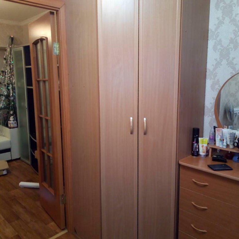 Угловой шкаф – купить в Красноярске, цена 3 000 руб., продано 13 января ...
